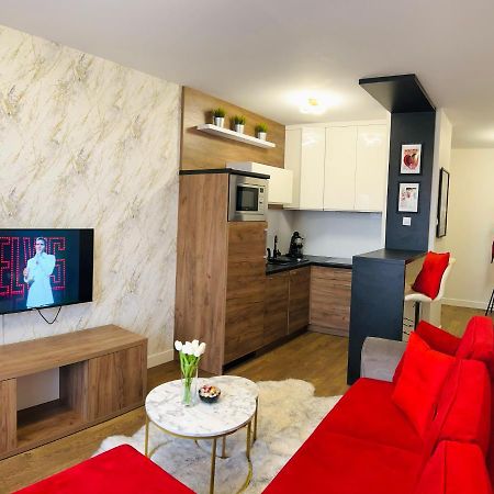 Downtown Apartments Presley Air-Conditioned ジェシュフ エクステリア 写真