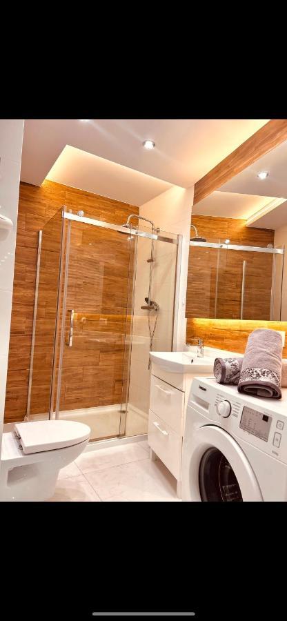Downtown Apartments Presley Air-Conditioned ジェシュフ エクステリア 写真